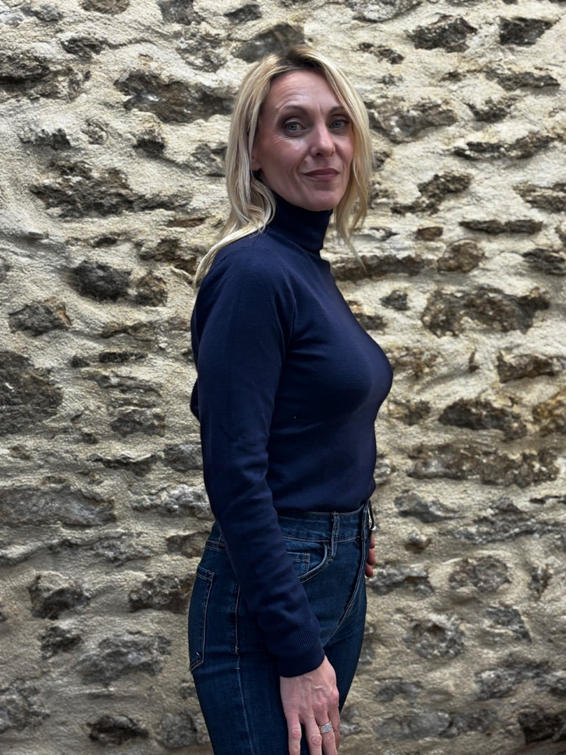 PULL COL ROULÉ