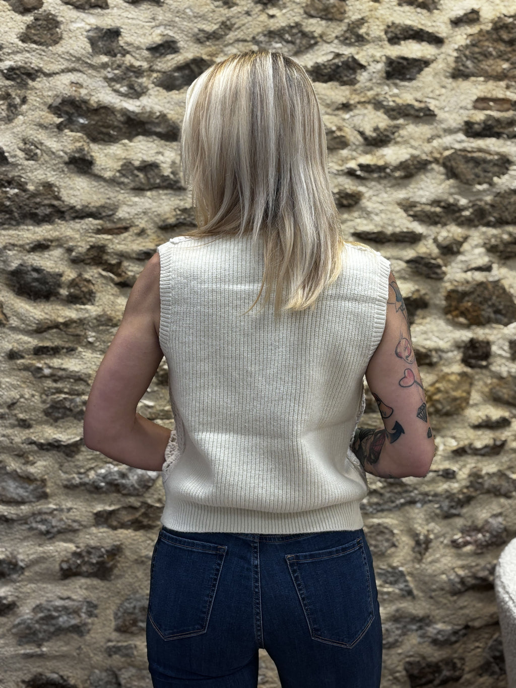GILET BRODÉ