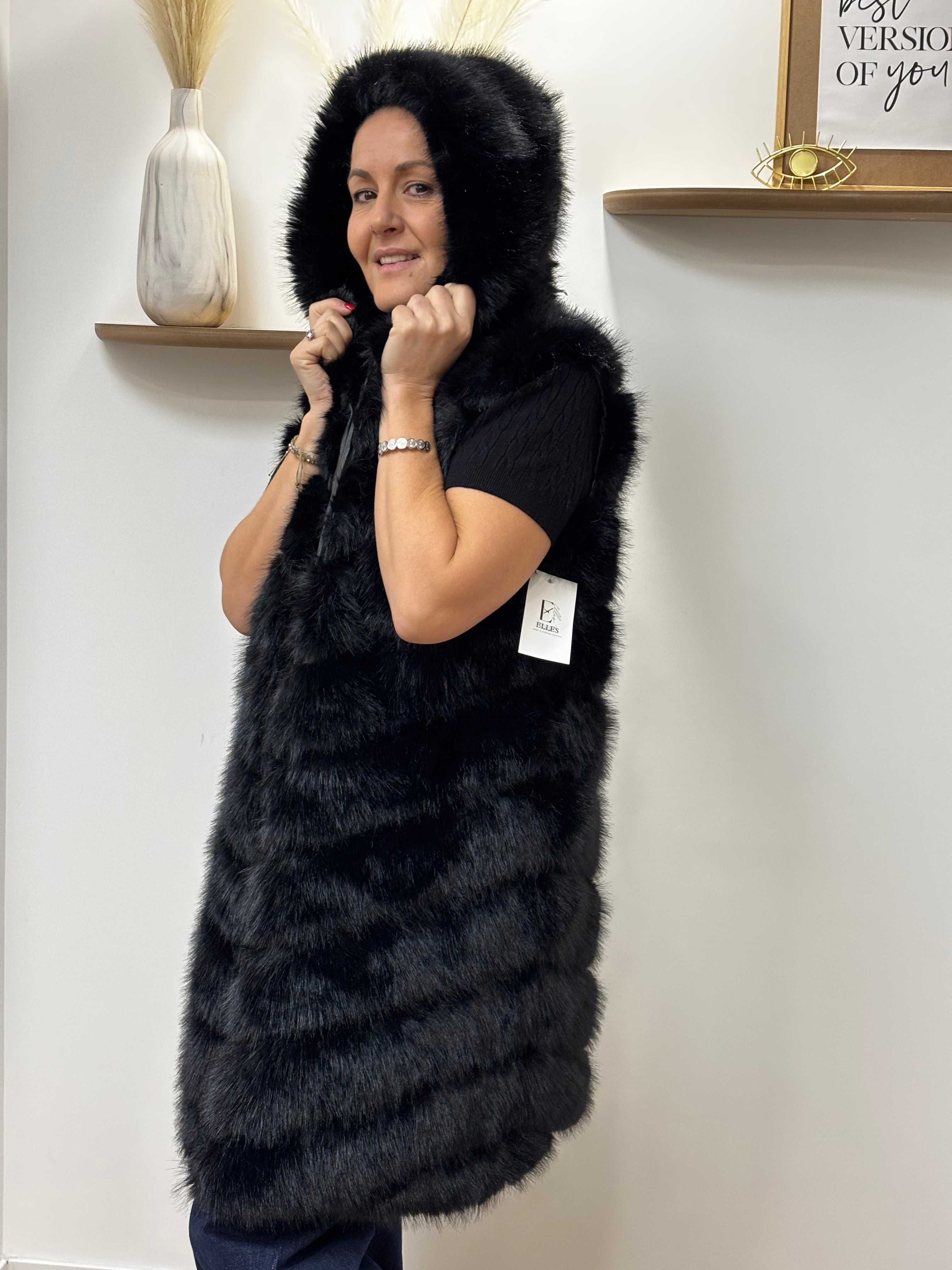 MANTEAU FOURRURE CAPUCHE