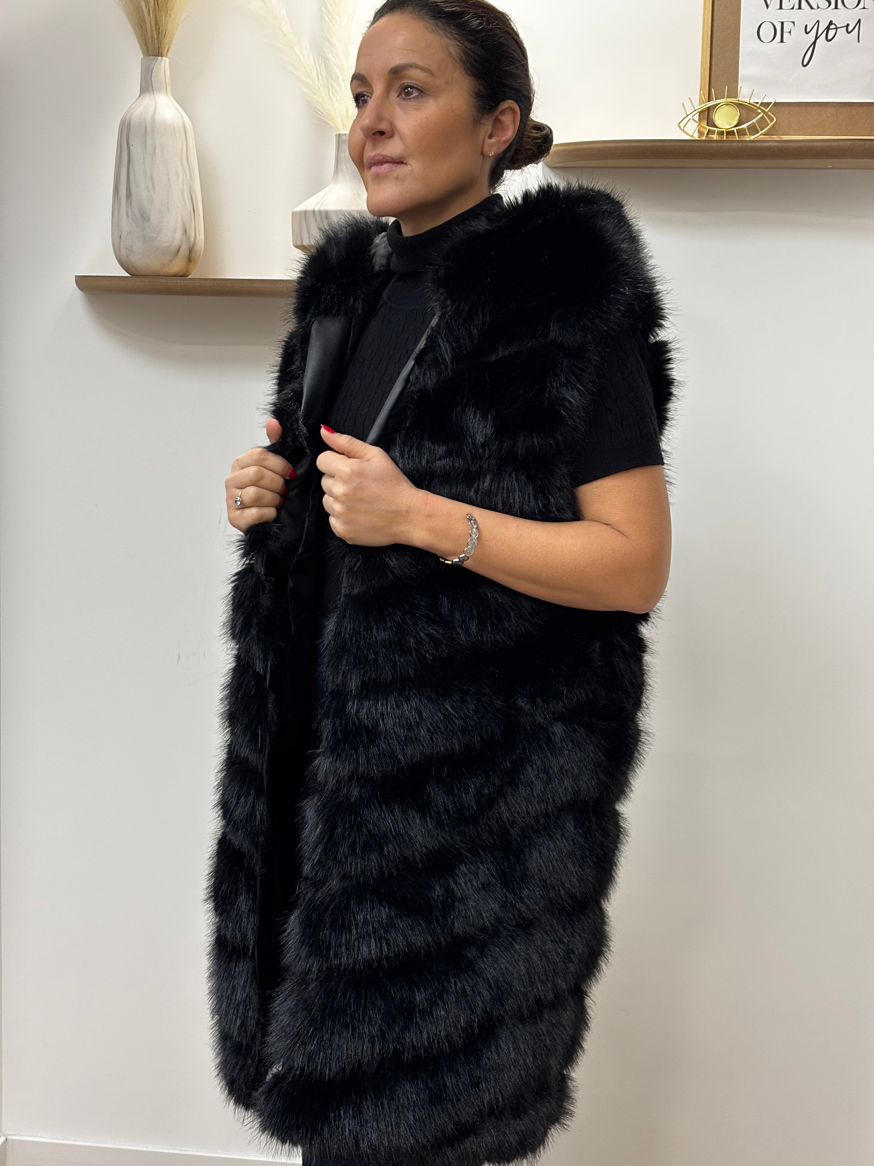 MANTEAU FOURRURE CAPUCHE