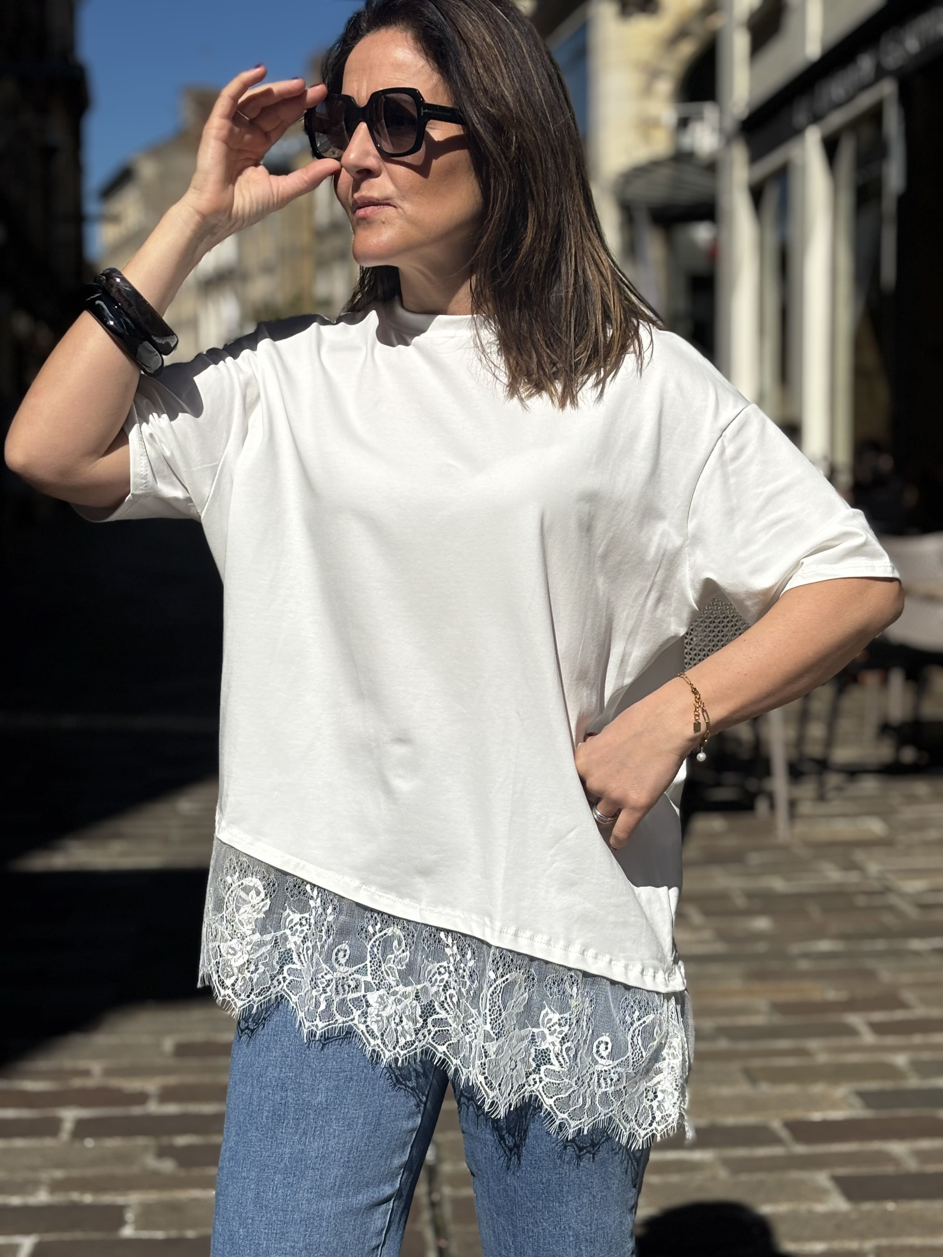 TEE SHIRT DENTELLE