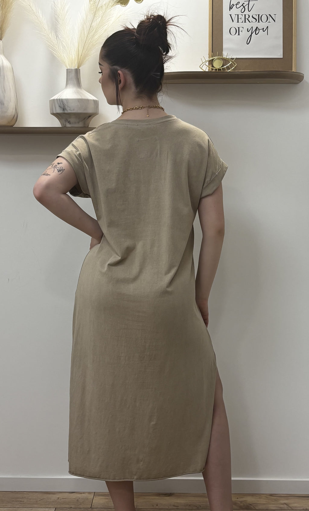 ROBE TEE SHIRT