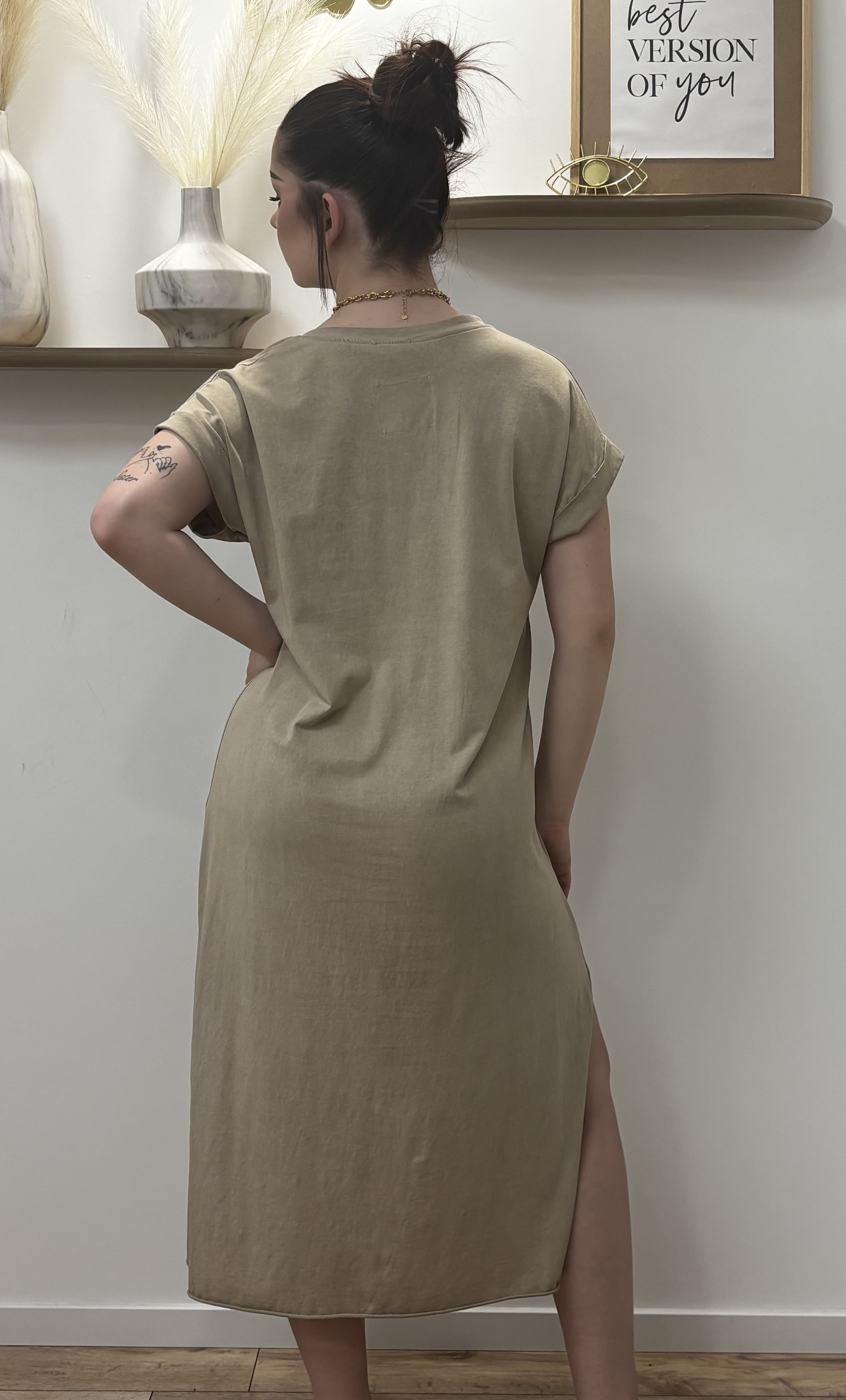 ROBE TEE SHIRT