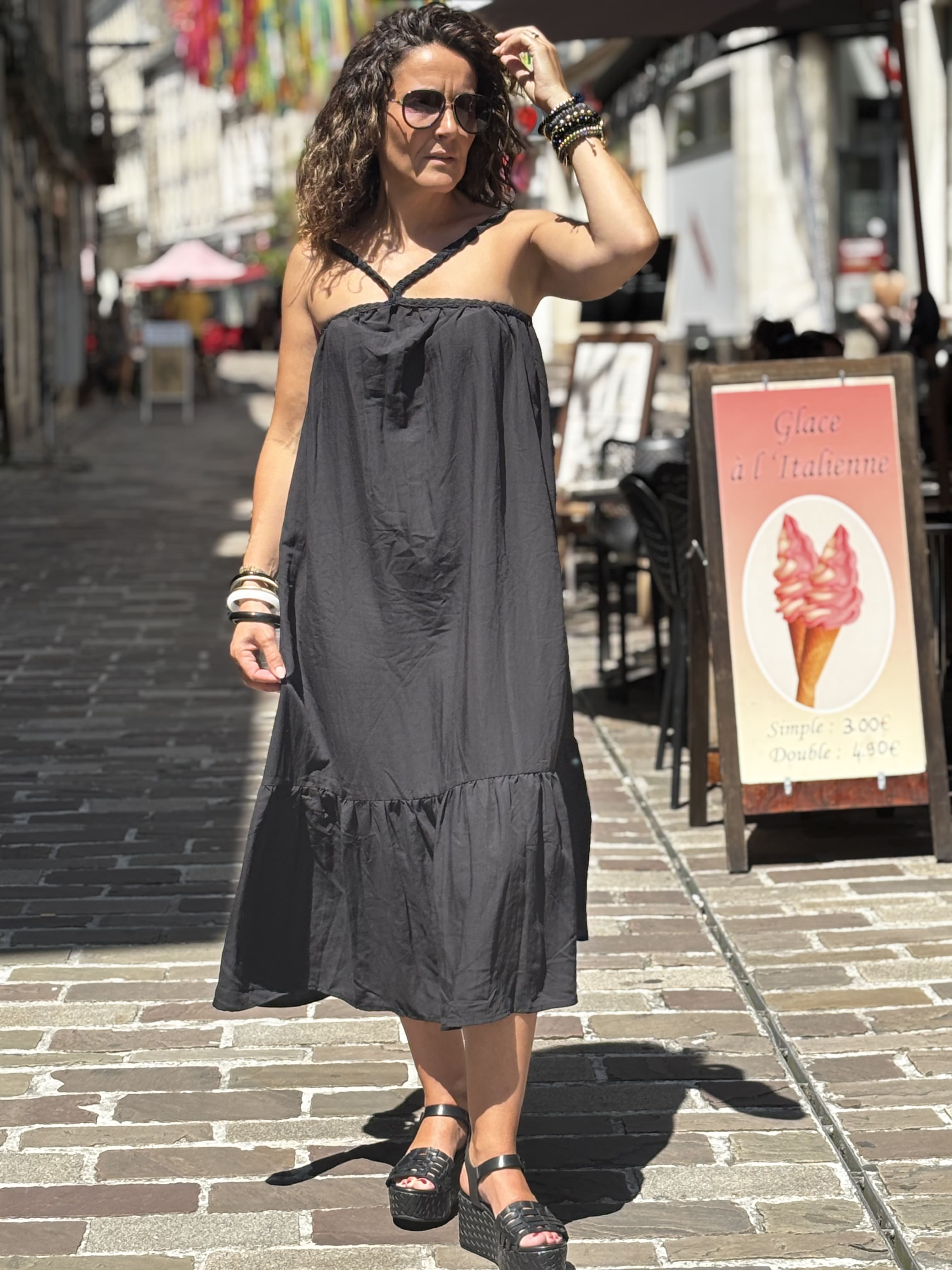 ROBE MARIE