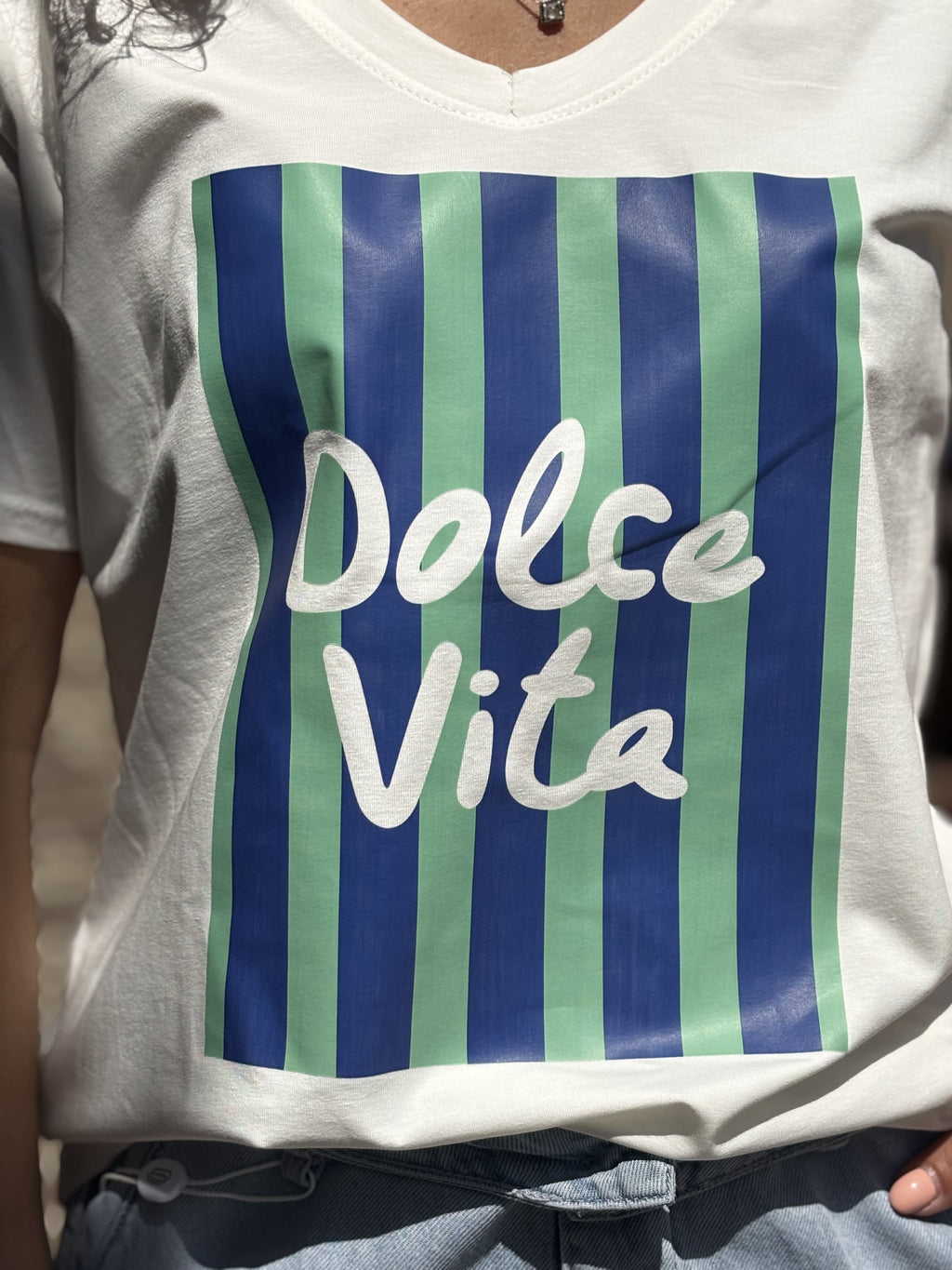 T-SHIRT