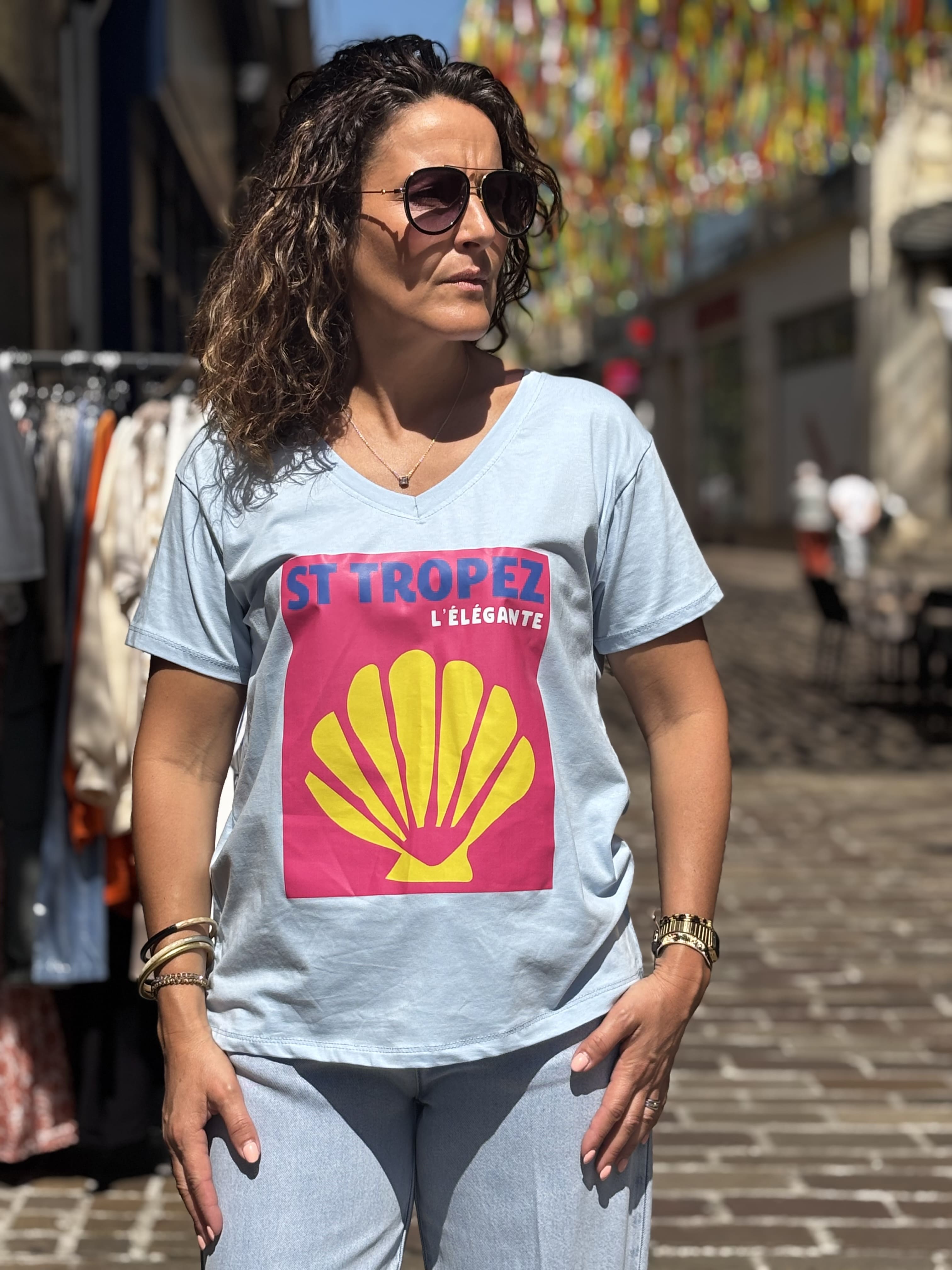 T-SHIRT LOGO
