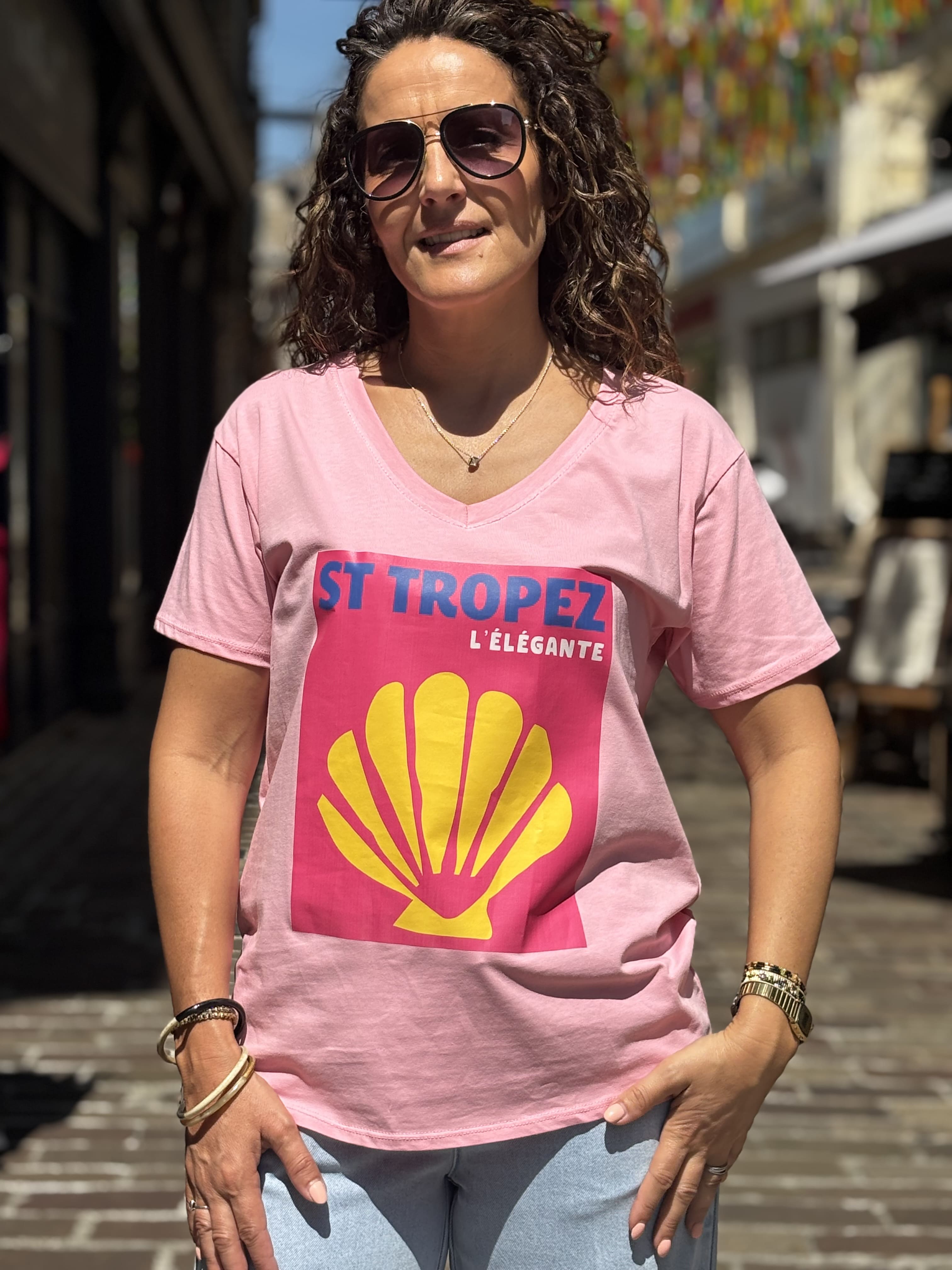 T-SHIRT LOGO